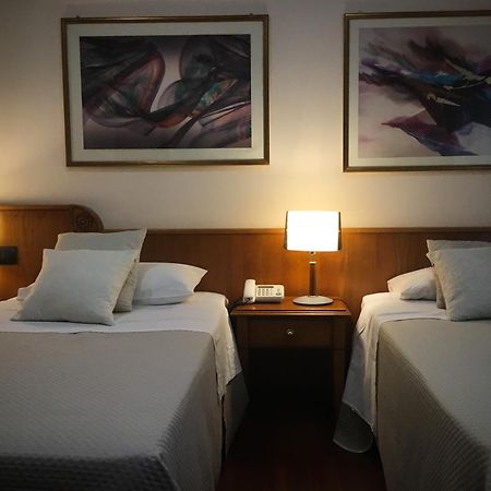 Erania Hotel ซาลา คอนซิลินา ภายนอก รูปภาพ